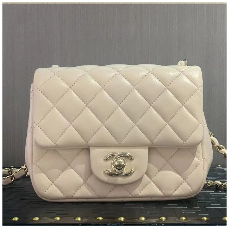 95新 Chanel/香奈儿  安洁利田哥cf链条包/BK0126081