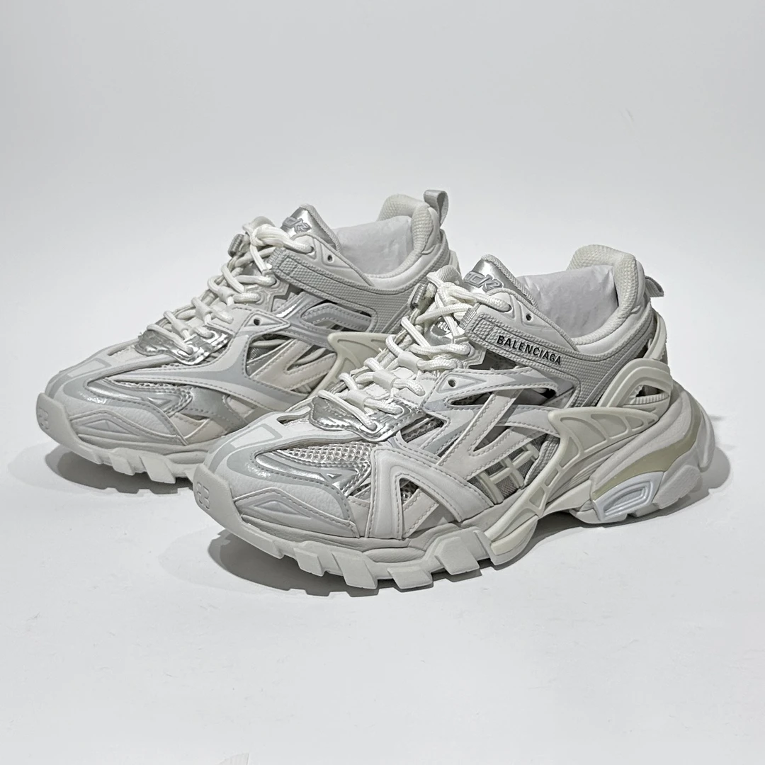 37码/全新/Balenciaga/巴黎世家 Track2.0 白色时尚老爹鞋/WX1148