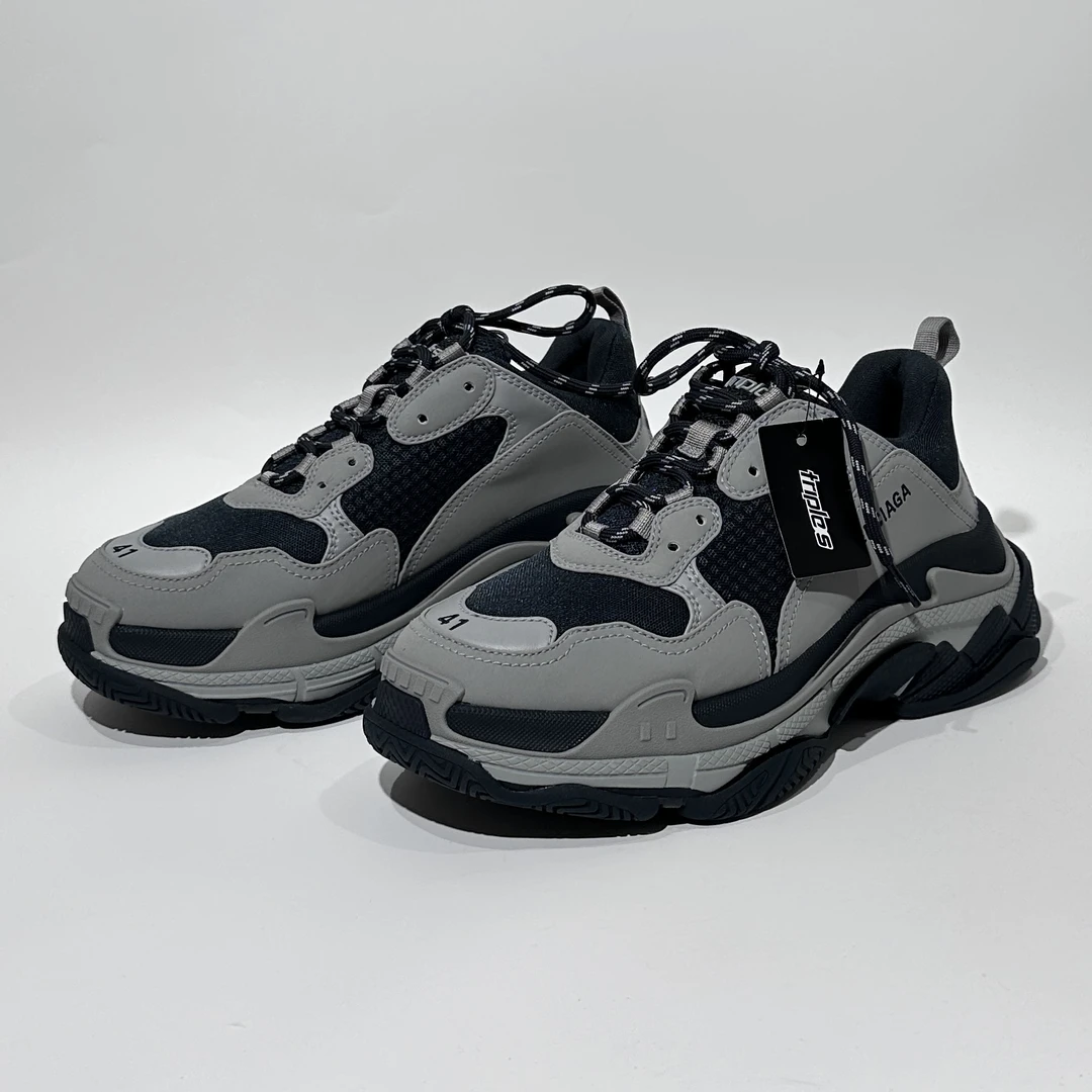 41码/全新/Balenciaga/巴黎世家 Triples 灰黑时尚老爹鞋/WX01419