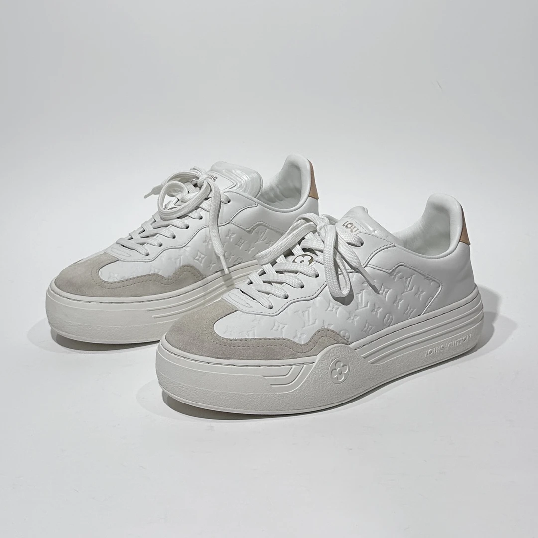 36码/99新/LV/路易威登 凹面印花花纹 米白低帮板鞋/WX1098