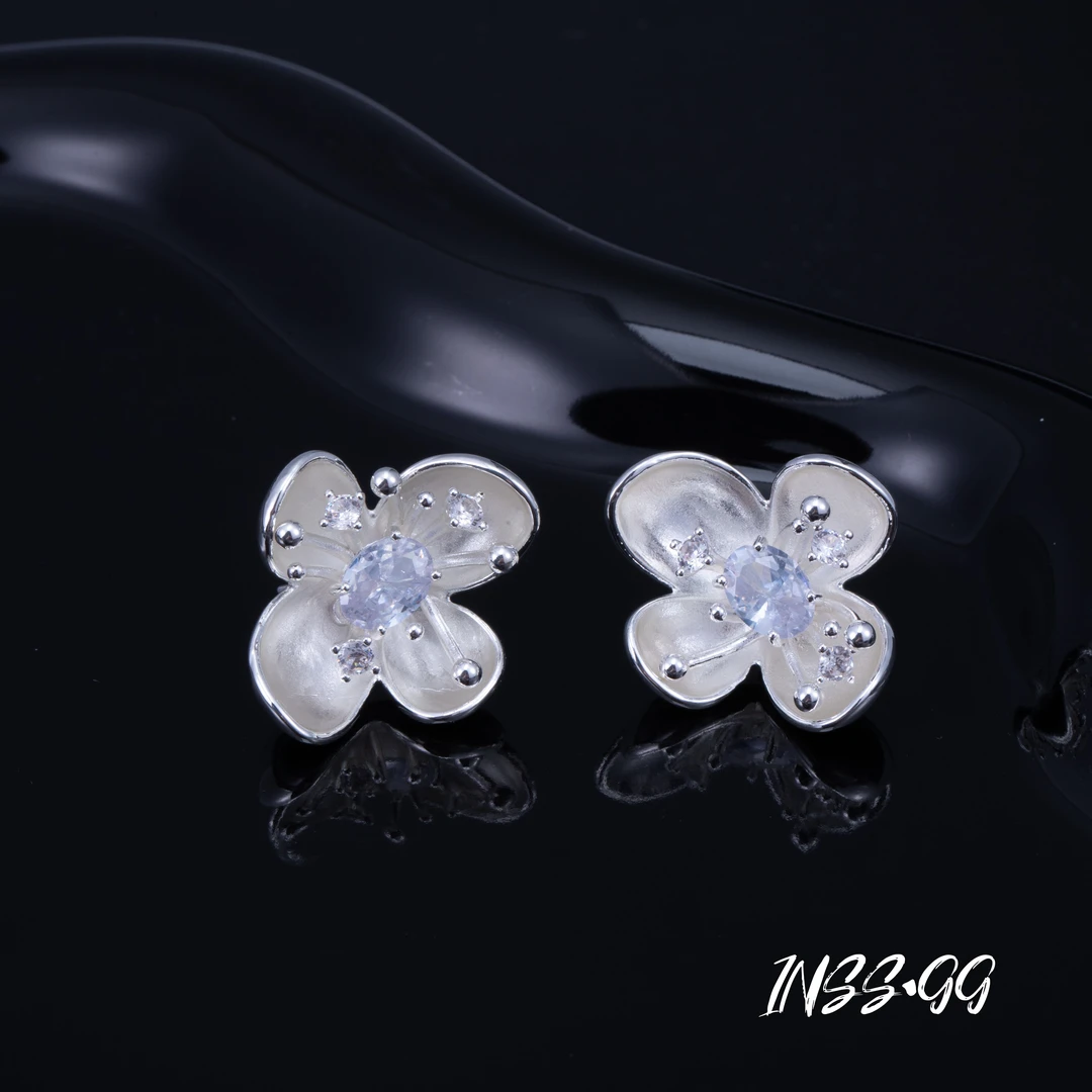 铜合金仿水晶耳饰 【INSS · GG】气质百搭个性小众时尚款耳环ACE439