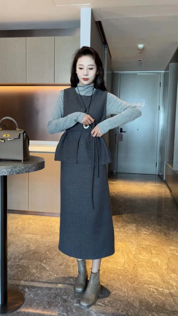 【梦婷家】新款高级气质女装时尚马甲半裙休闲百搭三件套-24685