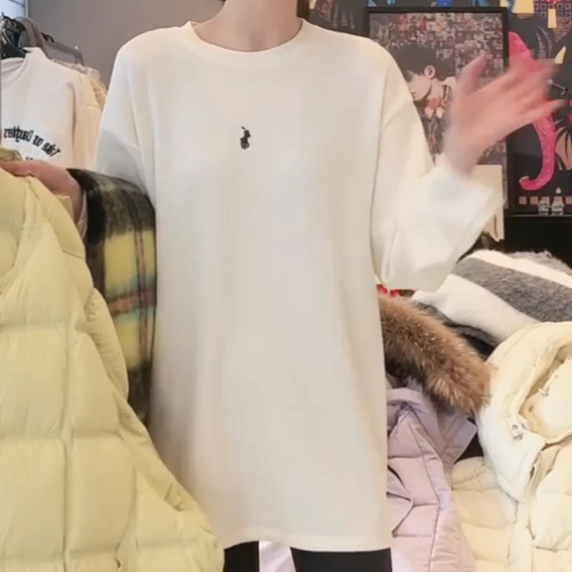 设计感纯色高端加绒长袖T恤女秋冬百搭舒适保暖圆领套头打底上衣