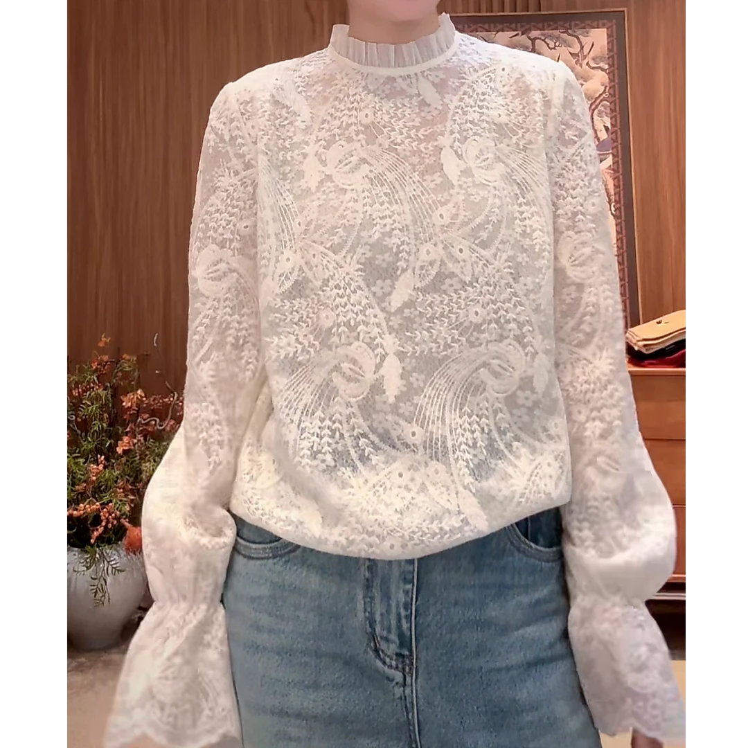 韩系重工刺绣蕾丝立领设计套头衬衫女秋冬气质白色时尚钩花上衣