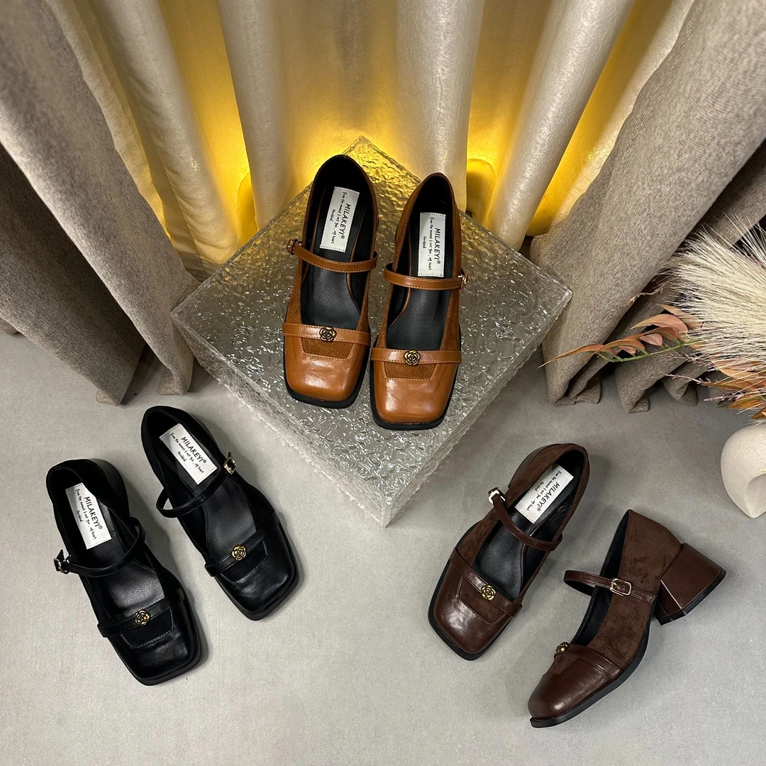 2024年秋冬季新款气质百搭时尚简约英伦风网红舒适休闲爆款女跟鞋