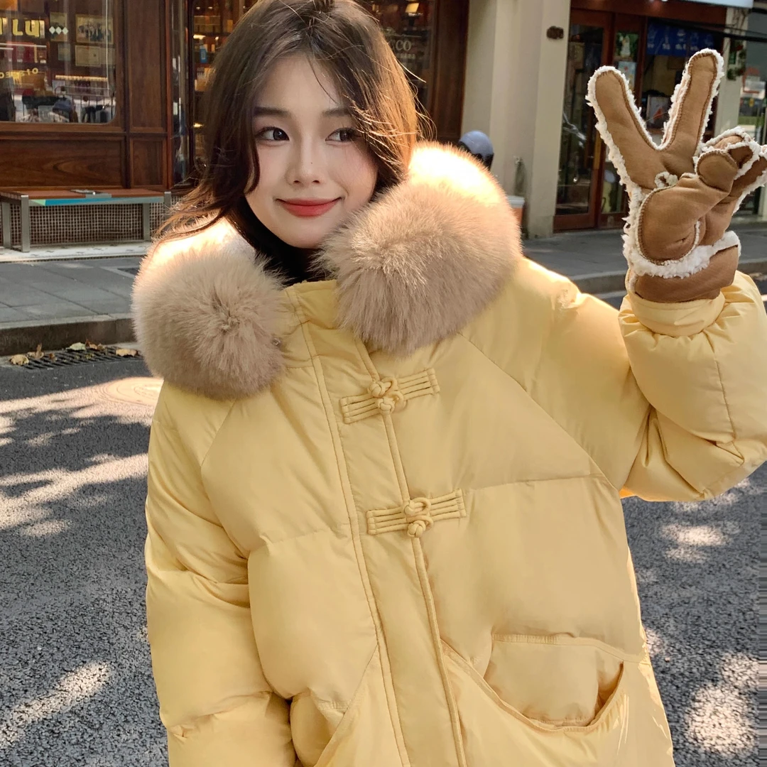 波司澄羽绒服女年冬季毛领长款过膝宽松超厚白鸭绒爆款外套潮流