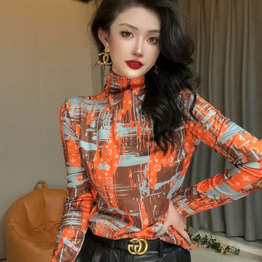 057【磨毛保暖】重工彩绘印花长袖t恤加绒上衣洋气保暖打底衫女