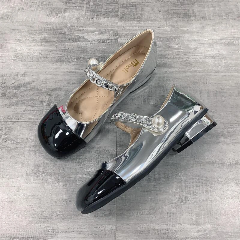 2025年春秋季新款法式方头小香风玛丽珍单鞋女一字带银色大码女鞋