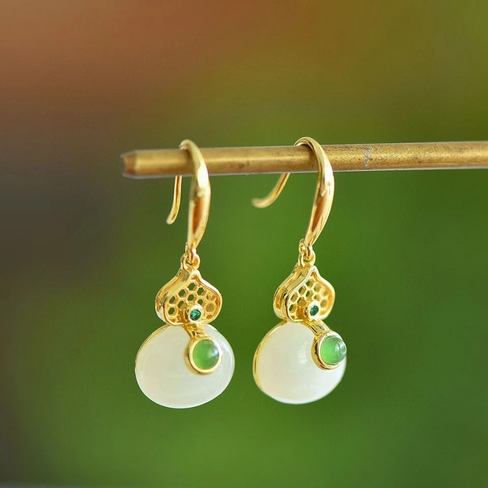 S925银天然和田玉葫芦耳环气质小众高级感耳坠防过敏811372