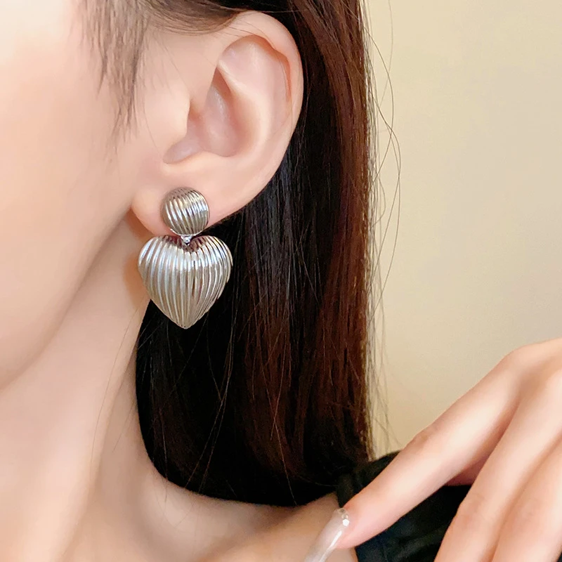 合金耳饰 圆形爱心条纹金属耳坠个性时尚耳饰女款