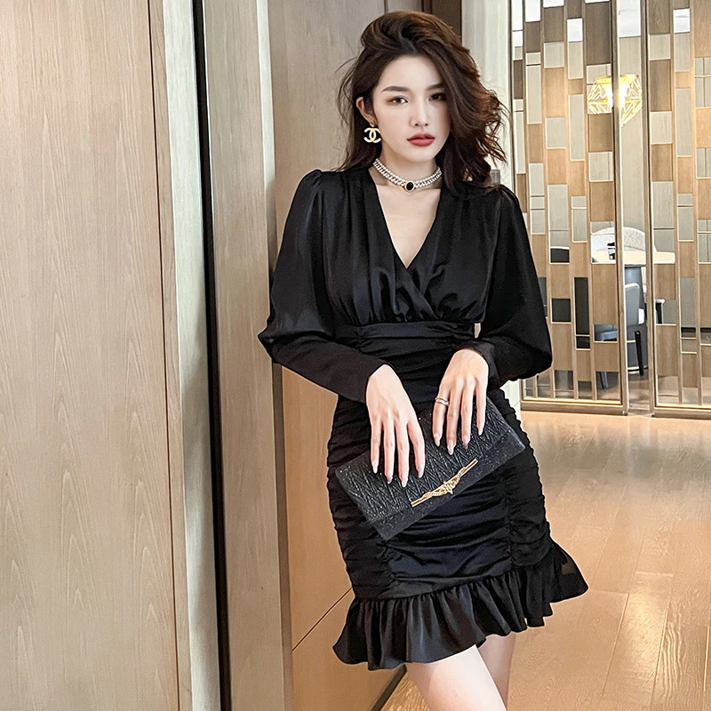 2025新款女装法式气质时尚设计感黑色褶皱收腰包臀鱼尾连衣裙6014