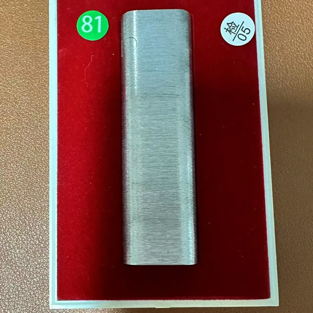 火一把充气打火机绿081号