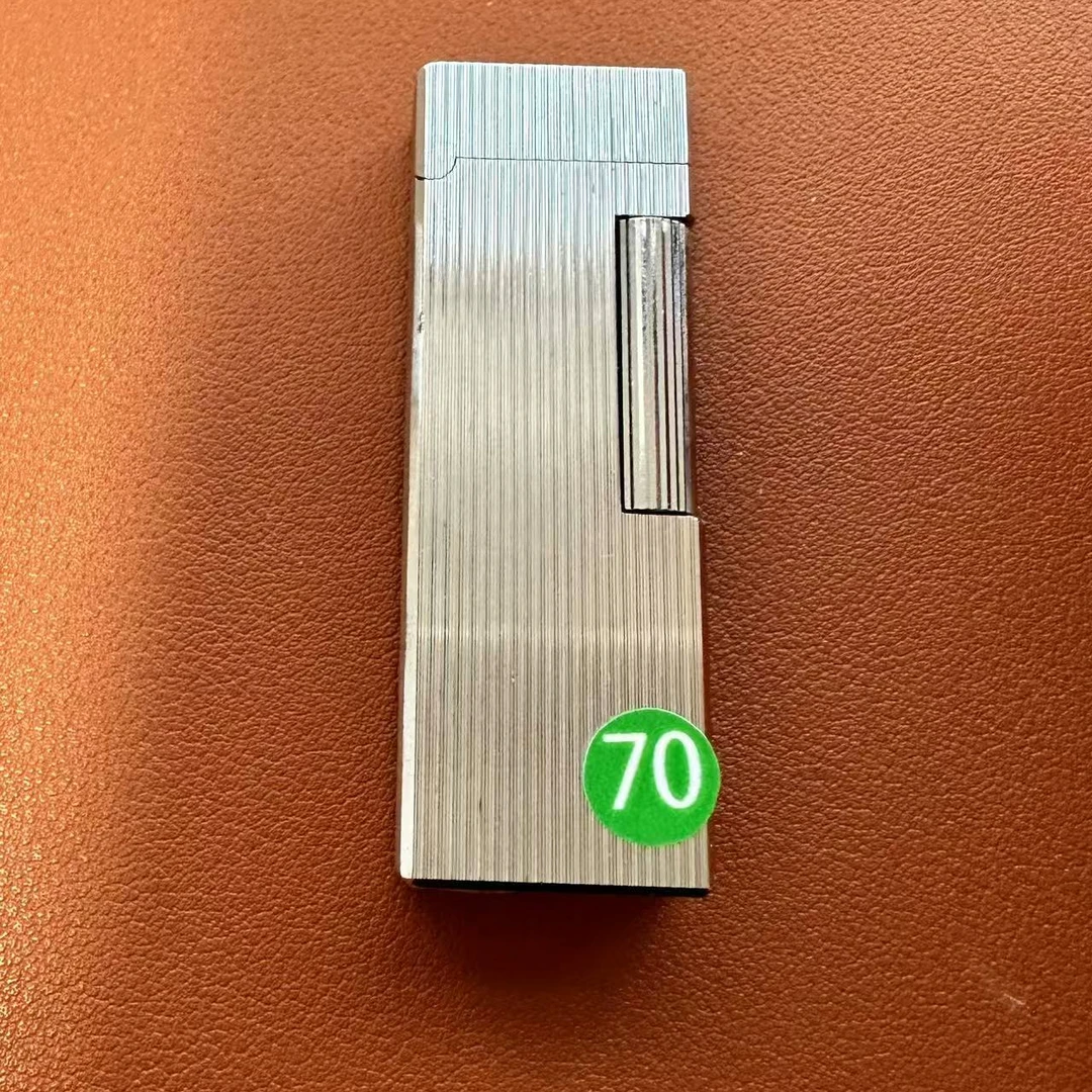 火一把充气打火机绿070号