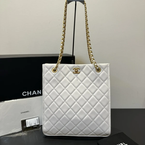 娜扎严选/香奈儿/包包/99新/市场价48000/240817QR0026
