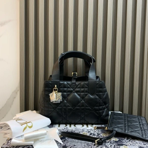 娜扎严选/迪奥/包包/98新/市场价32000/241106QR0025
