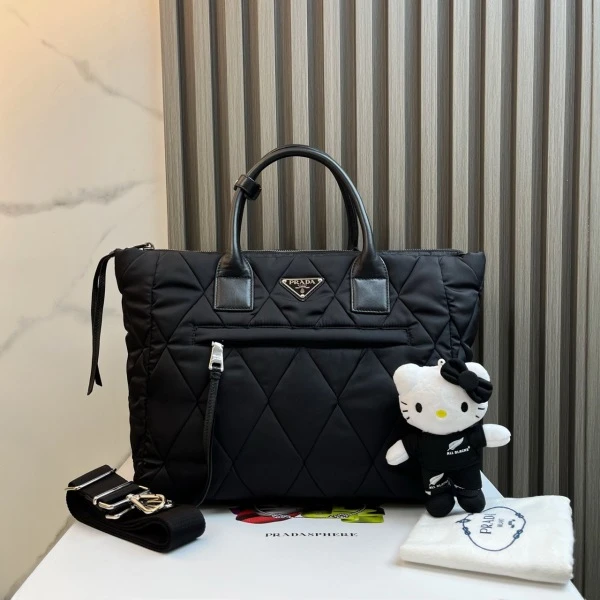 娜扎严选/普拉达/包包/98新/市场价99999/241024QR0030