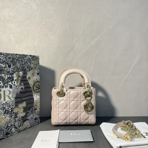娜扎严选/迪奥/包包/98新/市场价55000/241024QR0030