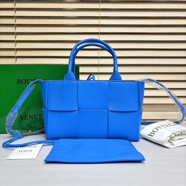 99新 BOTTEGA VENETA/葆蝶家 娜扎严选/葆蝶家/箱包/市场价21900/