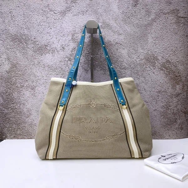 娜扎严选/普拉达/包包/95新/市场价18000/241026QR0031