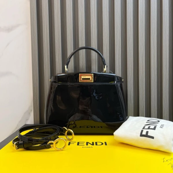 娜扎严选/芬迪/包包/95新/市场价99999/241030QR0031