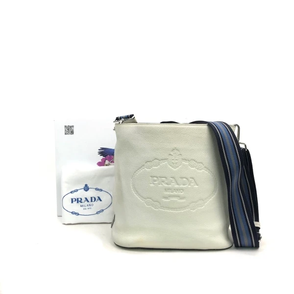 娜扎严选/普拉达/包包/99新/市场价18500/240925QR0026