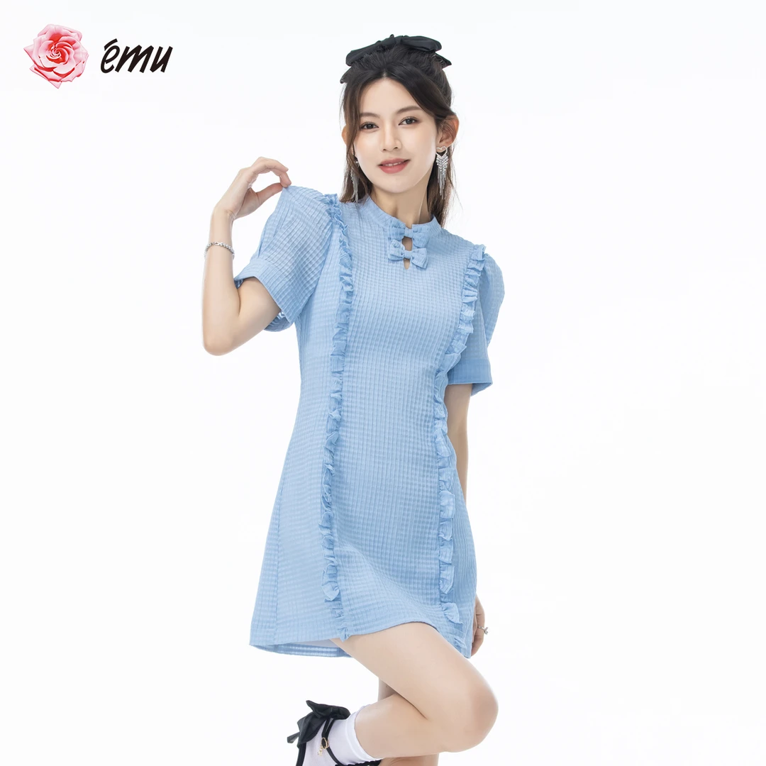 emu/依妙迷雾梦蝶格纹肌理感蝴蝶结短袖蓝色连衣裙夏季女装收腰