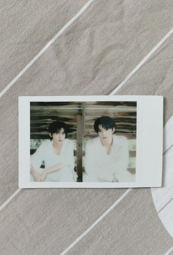 春日34拍立得60包邮，默认出厂瑕，基本无暇