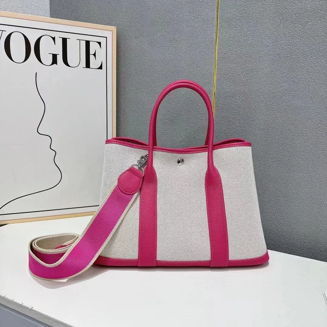 35轻奢时尚百搭女士小众单肩手拎包