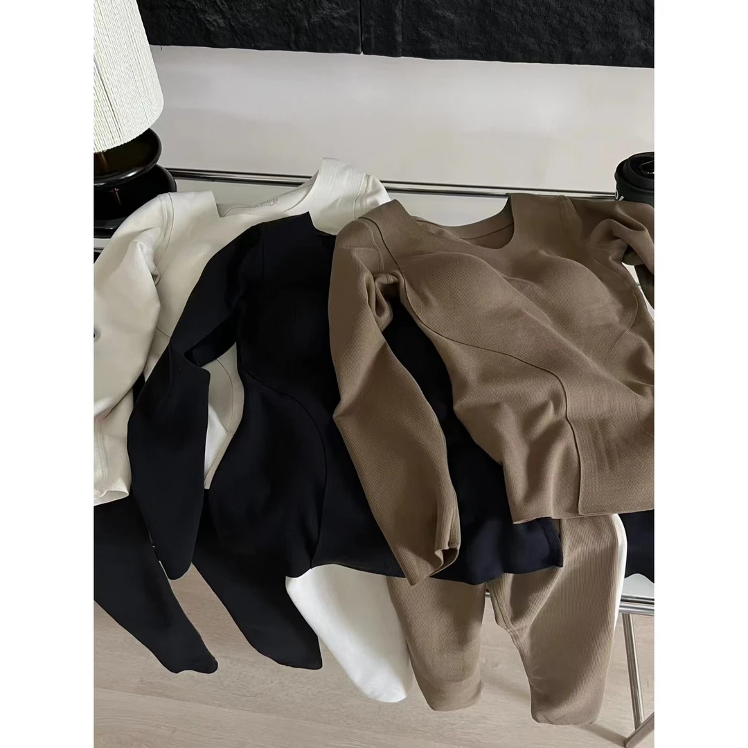 SP 保暖战神 秋冬无痕磨毛保暖套装 不显臃肿只显身材