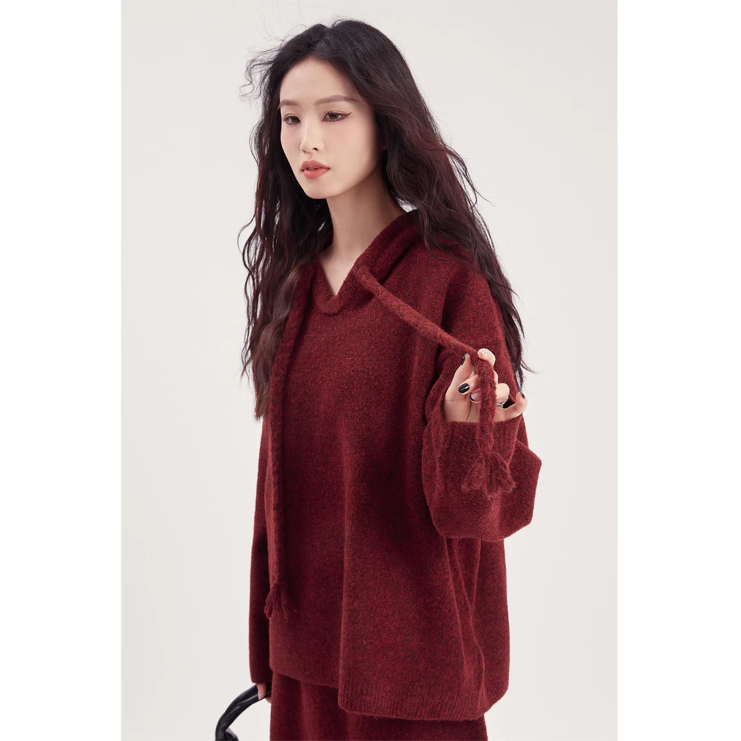 【GUIER】2024新款针织毛衣女小众设计感别致气质上衣24767