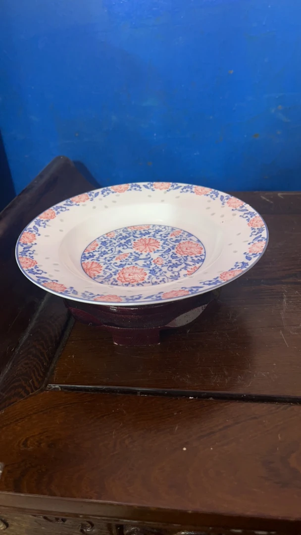 景德镇陶瓷青花玲珑釉里红7寸深盘