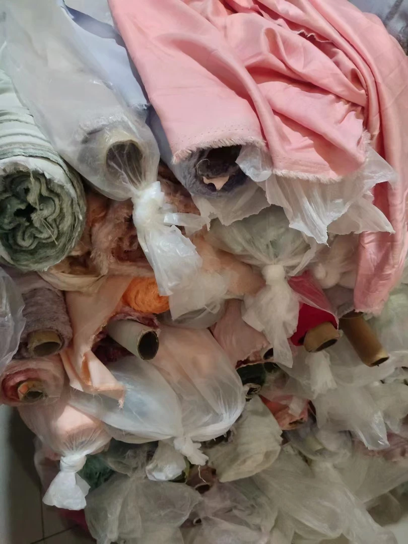 101-150纯棉瑕疵布头布料（介意忽拍）直播视频有色差