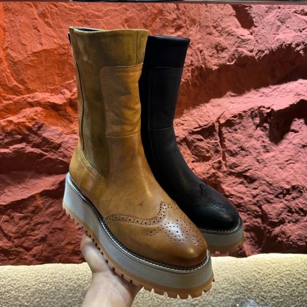 117-2厚底马丁靴女坡跟高跟冬新款真皮英伦复古方头松糕短靴