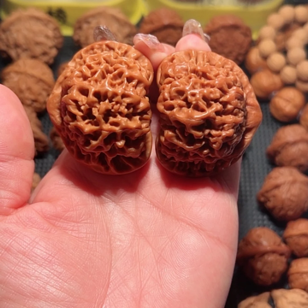 【闪购商品】桃核吊坠晓*