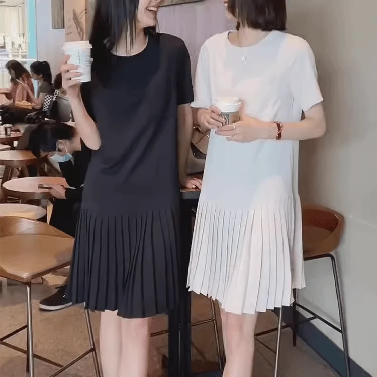 欧洲站连衣裙女2025夏季新款高级感赫本风宽松减龄显瘦百褶中长裙