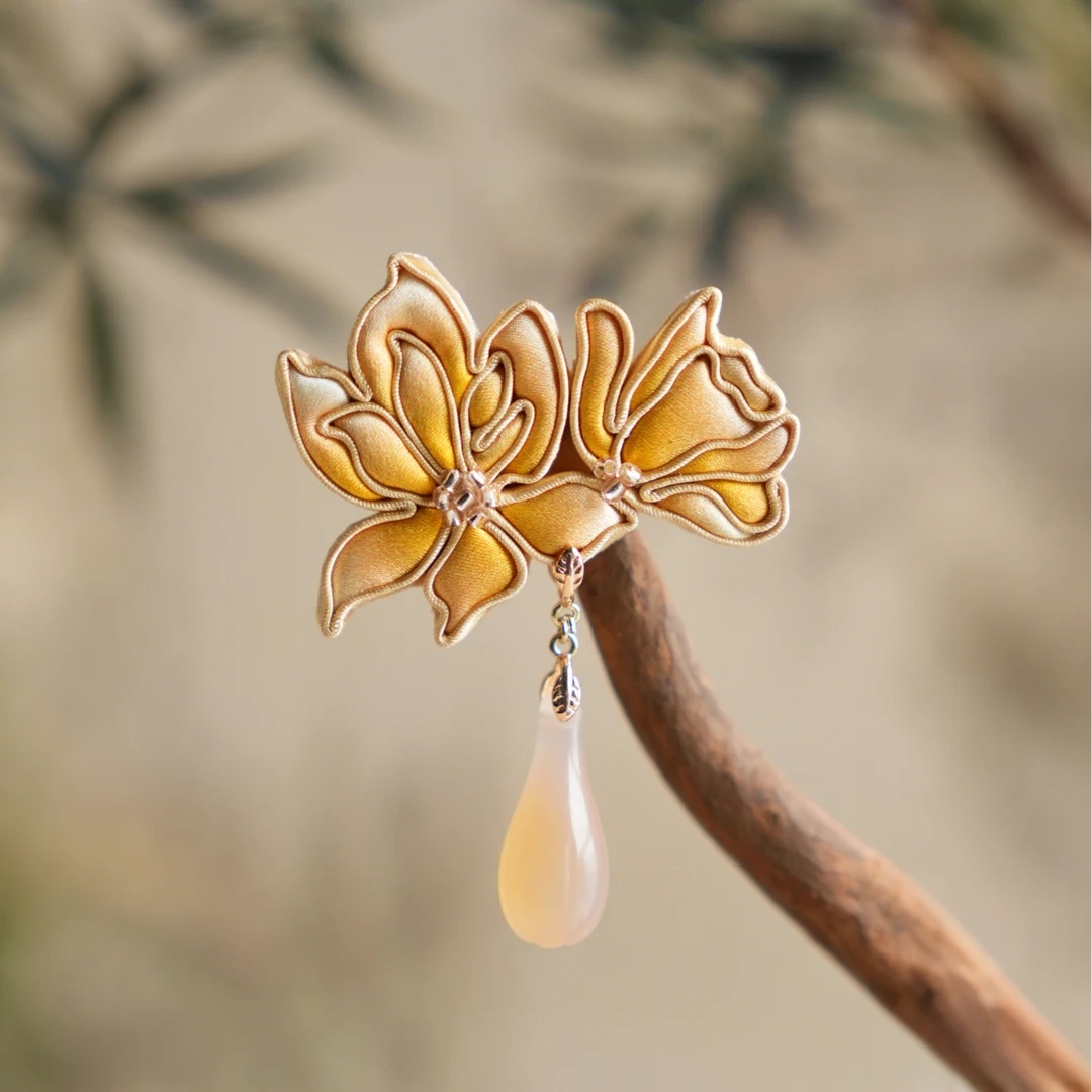 非金属布艺胸针 青寻盘扣「清韵玉兰」胸针新中式旗袍汉服宋锦配饰