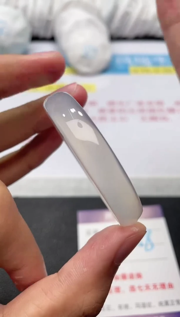 【闪购商品】玛瑙/玉髓手镯未镶嵌52++53