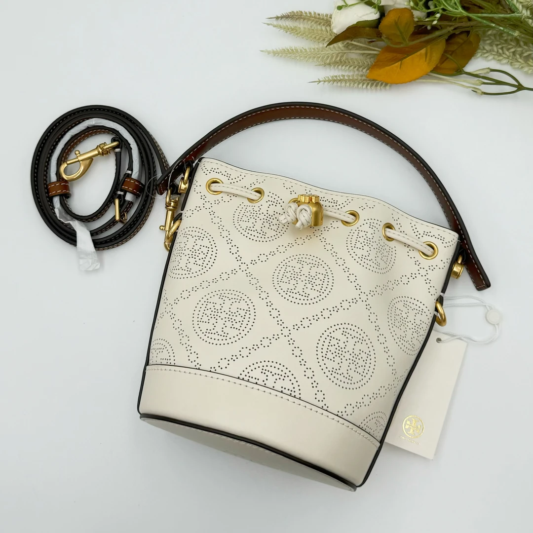 99新 TORY BURCH/汤丽柏琦 Monogram小号手提斜挎包水桶包045时尚