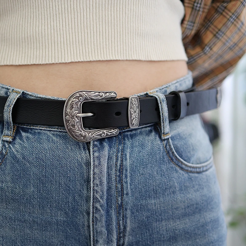 皮带女真皮高级感头层纯牛皮百搭黑色牛仔裤带新款雕花扣欧美腰带