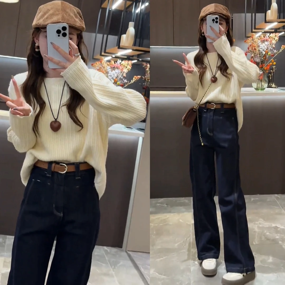 设计感后开叉套头针织毛衣+新款宽松时尚休闲显腿长直筒牛仔裤