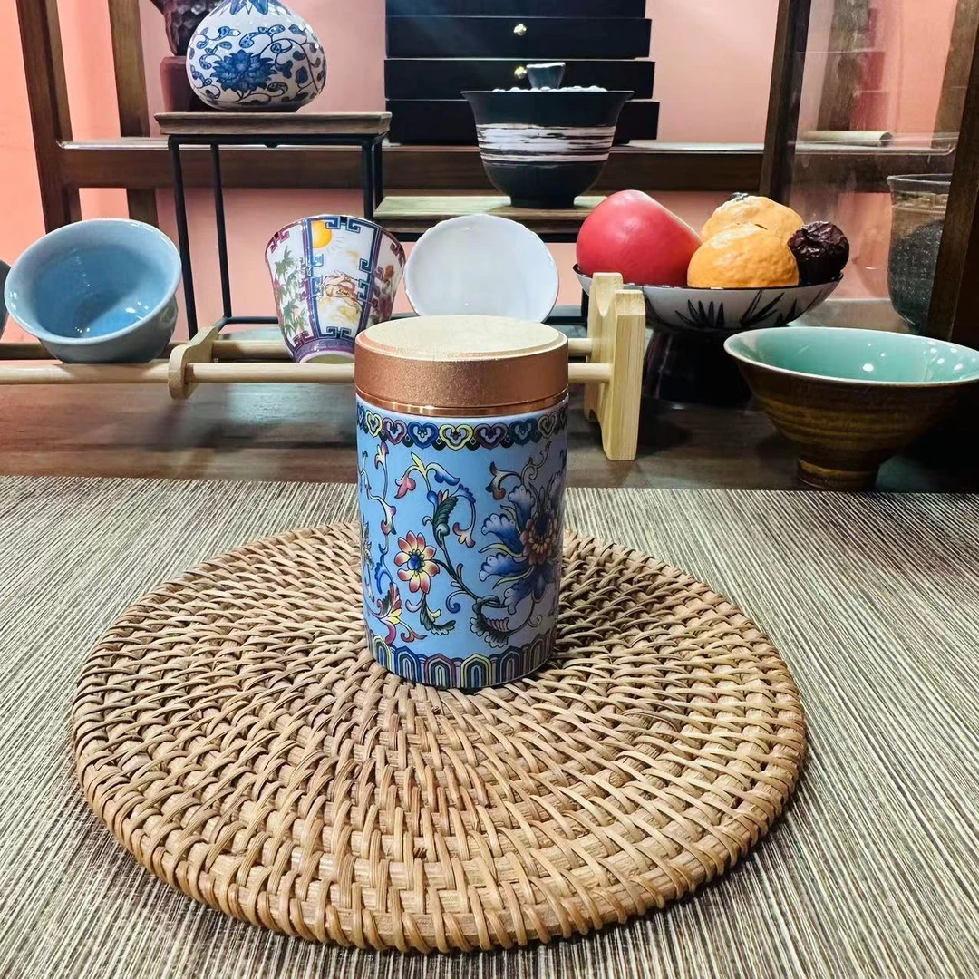 蓝色珐琅彩小茶叶罐 4674