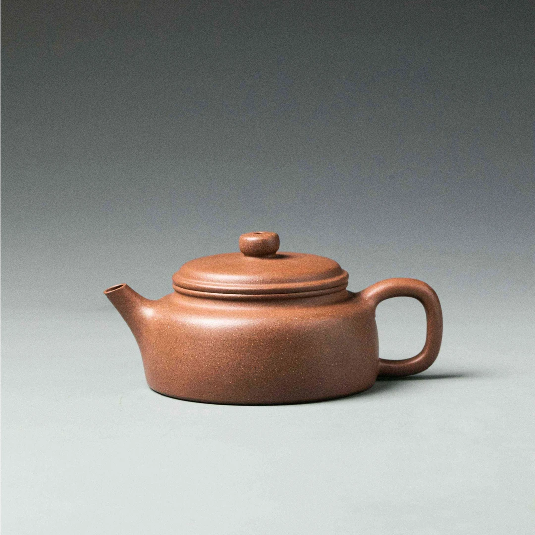 五堂珍藏 大口扁钟壶 段泥 120cc