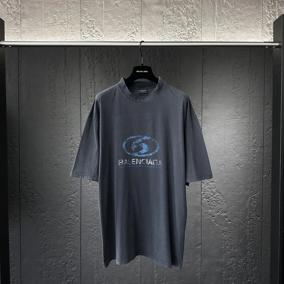 全新未使用 Balenciaga/巴黎世家 水洗黑做旧冲浪logo短袖T恤