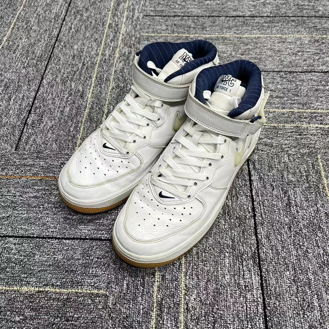 44码 Nike Air Force 1 纽约城 中帮 板鞋