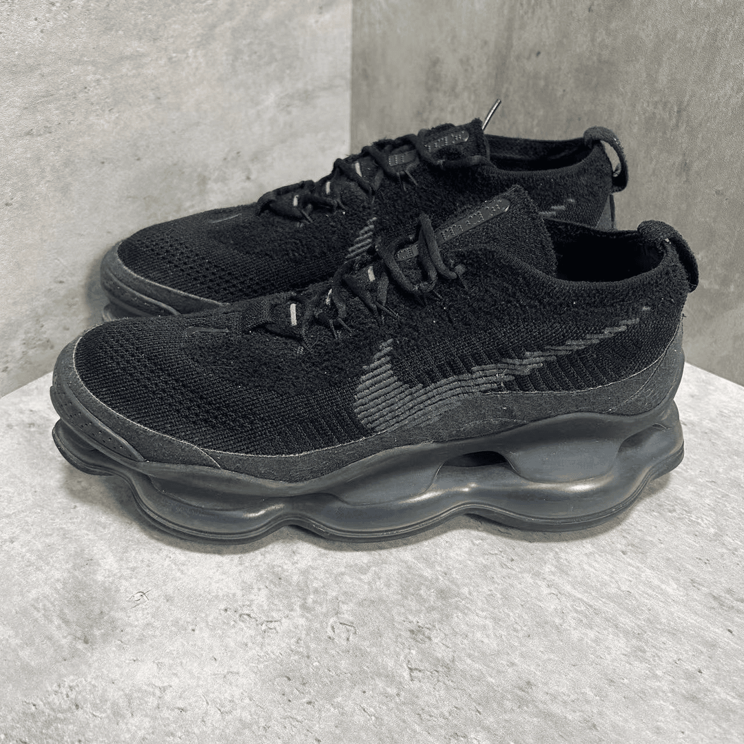 42.5码 左鞋气压不足 NIke Max Scorpion 休闲跑步鞋 工价1624