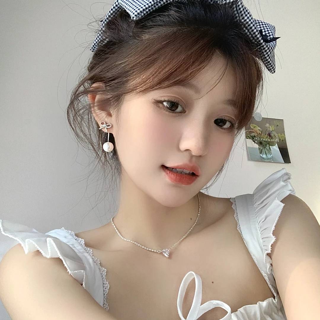 FULL GIRLISH耳环00154蝴蝶结珠珠气质轻奢耳环