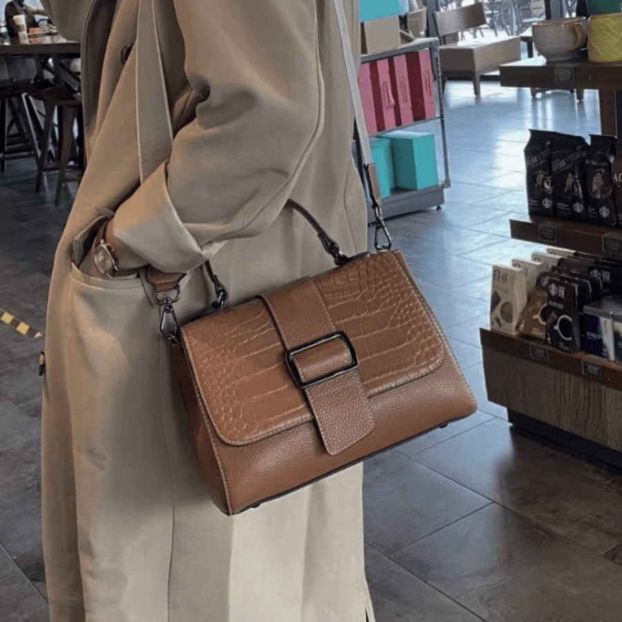 女士真皮包包2024新款时尚百搭斜挎牛皮包大容量手提单肩斜挎包