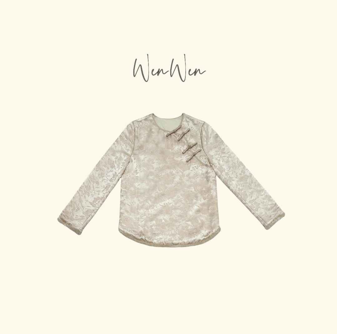WENWEN-高定【“山茶花”国风斜盘扣时尚夹棉圆领加厚上衣】