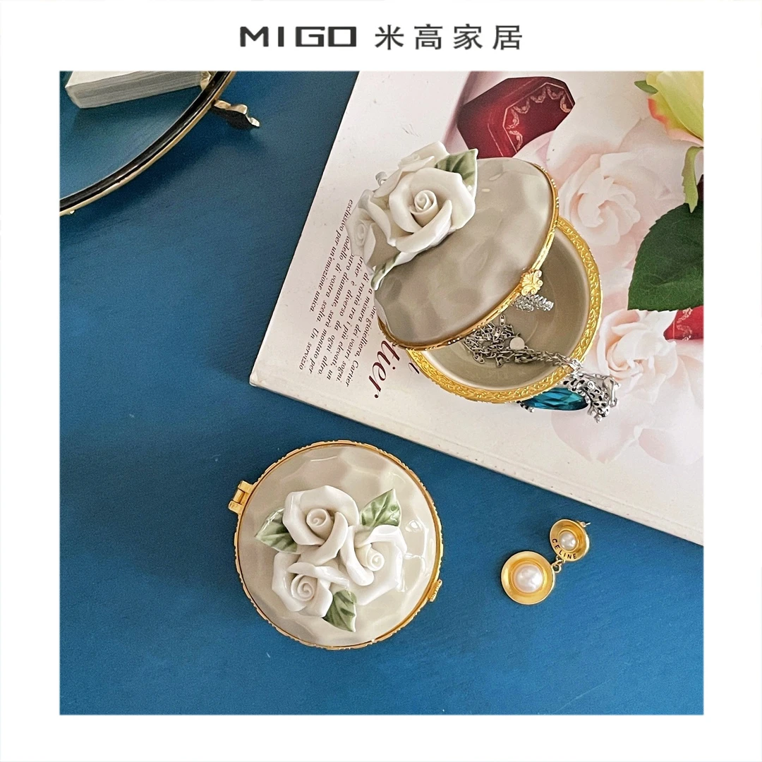 【米高家居】田园网红高温陶瓷手工拈花首饰盒梳妆台家居摆件