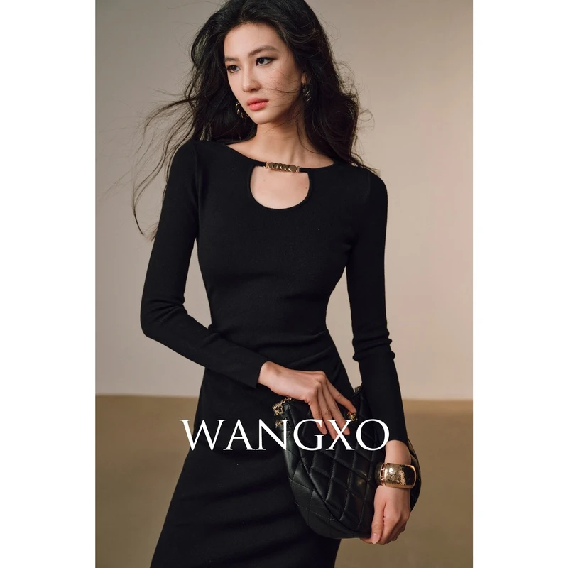 WANGXO【克拉恋人】亲肤双面织捏褶修身连衣裙 2302050S
